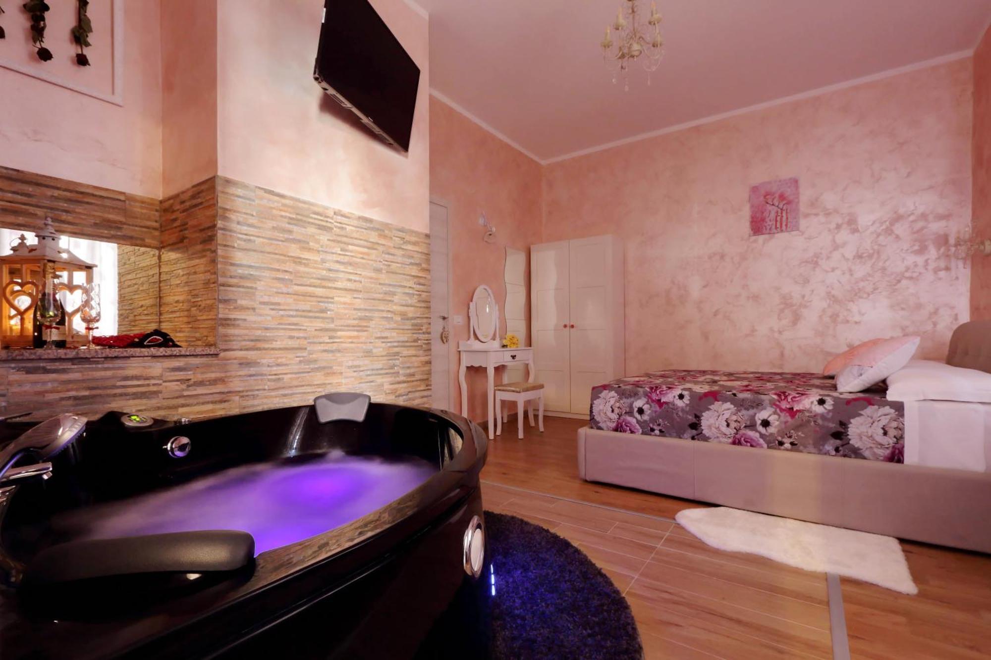 Deluxe Rooms And Chilling Jacuzzi Suite Guesthouse Рим Стая снимка